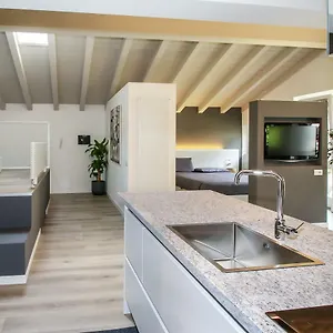 Sofi Apartment Chiavenna